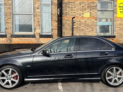 Begagnad Mercedes C220 2011 Svart Sedan