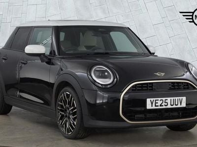 Used Mini Cooper Hatch 113 kW (154 HP) 2025 Black Hatchback