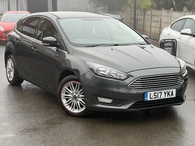 Used Ford Focus Zetec 125 HP (91 kW) 2017 Grey Hatchback