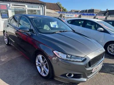 Used Ford Mondeo Titanium 180 HP (132 kW) 2015 Grey Hatchback