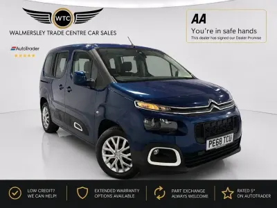 Used Citroën Berlingo Feel 130 HP (95 kW) 2018 Blue MPV
