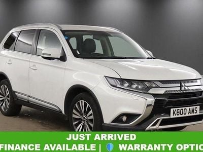 Used Mitsubishi Outlander 150 HP (110 kW) 2018 White SUV