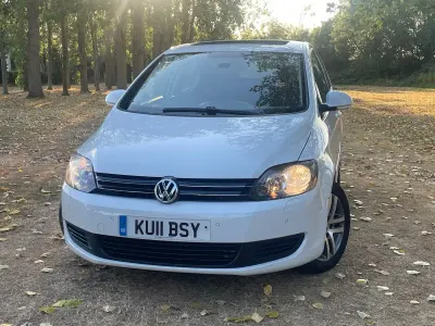 Used VW Golf Plus Cross SE 105 HP (77 kW) 2011 White Hatchback
