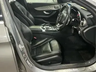Second-hand Mercedes C300 AMG line 2015 Argintiu Break