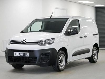 Used Citroën Berlingo 100 HP (73 kW) 2023 White MPV