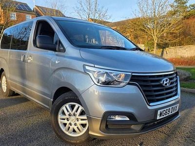 Used Hyundai I800 SE 2019 Silver MPV
