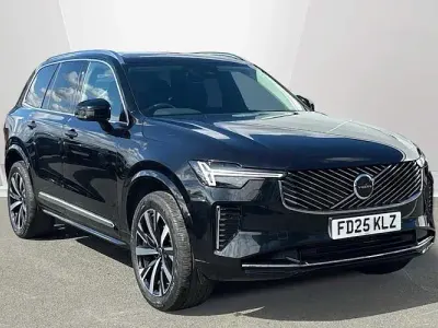 Begagnad Volvo XC90 Core 455 HK (334 kW) 2025 SUV