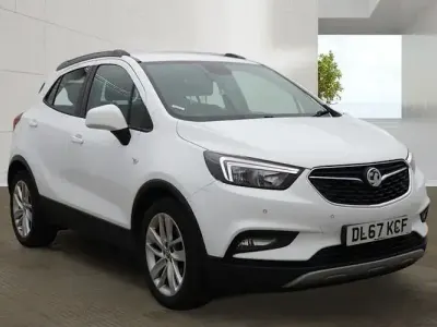 Used Vauxhall Mokka Active 116 HP (85 kW) 2017 White SUV