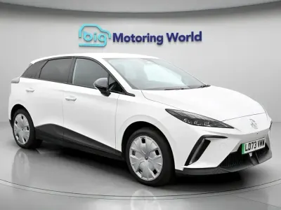 Used MG MG4 EV Trophy 319 kW (435 HP) 2023 White Hatchback