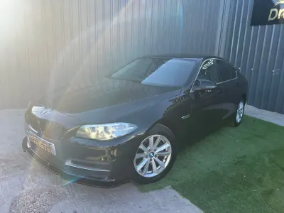 Begagnad BMW 520 Comfort Edition 190 HK (139 kW) 2016 Svart Sedan