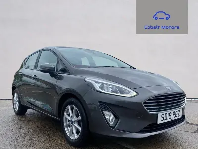 Used Ford Fiesta Zetec 100 HP (73 kW) 2019 Grey Hatchback