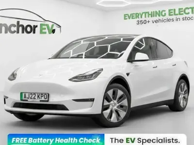Używany Tesla Model Y Long Range AWD 286 kW (389 KM) 2025 SUV
