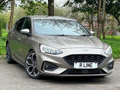 Used Ford Focus ST-Line X 120 HP (88 kW) 2019 Silver Hatchback