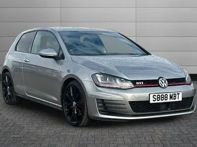Used VW Golf VII GTI 217 HP (159 kW) 2017 Tungsten silver Hatchback