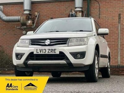 Used Suzuki Grand Vitara SZ4 169 HP (124 kW) 2013 White SUV