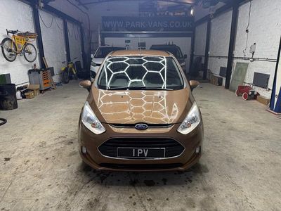 Used Ford B-MAX Zetec 2014 Gold MPV