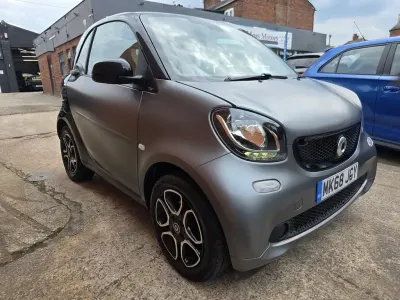 Used Smart ForTwo Coupé Premium 71 HP (52 kW) 2018 Black Coupe