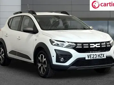 Used Dacia Sandero Journey 101 HP (74 kW) 2022 White Hatchback