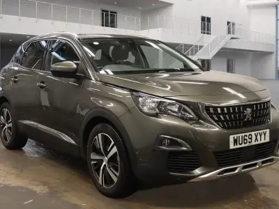Used Peugeot 3008 Allure 130 HP (95 kW) 2019 Grey SUV