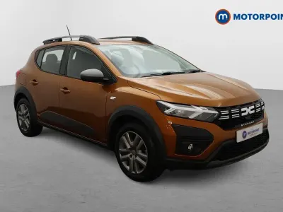 Used Dacia Sandero Expression 2023 Orange Hatchback