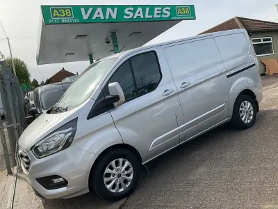 Used Ford Transit Custom Limited 130 HP (95 kW) 2022 Silver Van