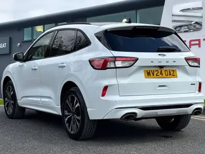 Second-hand Ford Kuga ST-Line X 2024 Alb SUV