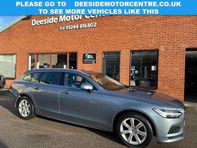 Used Volvo V90 Momentum 190 HP (139 kW) 2018 Blue Estate