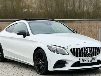 Usado Mercedes C43 AMG Premium Plus 390 HP (286 kW) 2020 Coupé