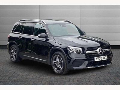 Mercedes GLB220