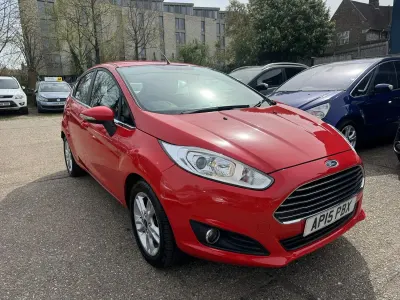 Used Ford Fiesta Zetec 2015 Red Hatchback