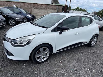 White Used 2013 Renault Clio IV Dynamique Hatchback | £2,495 (Fair price)
