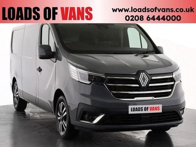 New Renault Trafic 170 HP (125 kW) 2025 Grey MPV
