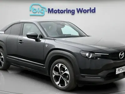 Begagnad Mazda MX30 Exclusive-Line 170 HK (125 kW) 2024 Svart SUV