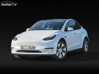White Used 2022 Tesla Model Y Long Range AWD SUV | £21,495 (Fair price)