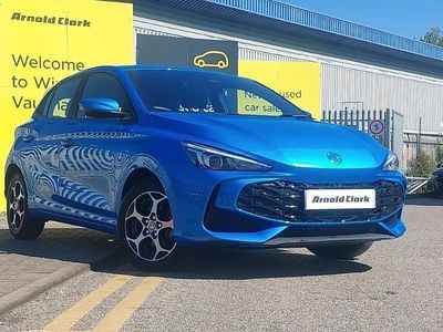 Usado MG MG3 SE 194 HP (142 kW) 2024 Azul Citadino