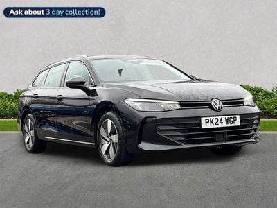 Used VW Passat Life 150 HP (110 kW) 2024 Black Estate