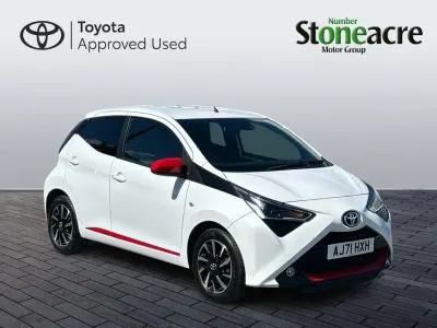 Gebraucht Toyota Aygo Trend 71 PS (52 kW) 2022 Weiß Kleinwagen