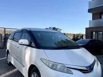 Used Toyota Estima