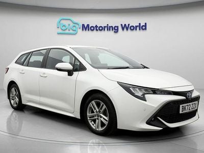 Used Toyota Corolla 122 HP (89 kW) 2022 White Estate