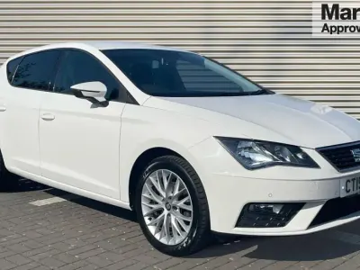 Used Seat Leon SE Dynamic 130 HP (95 kW) 2019 White Hatchback