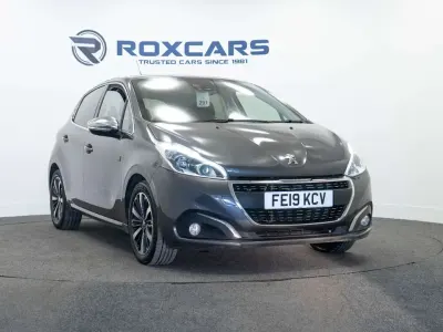 Used Peugeot 208 82 HP (60 kW) 2019 Grey Hatchback