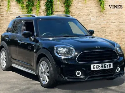 Usado Mini Cooper Countryman Sport 134 CV (98 kW) 2019 Negro SUV