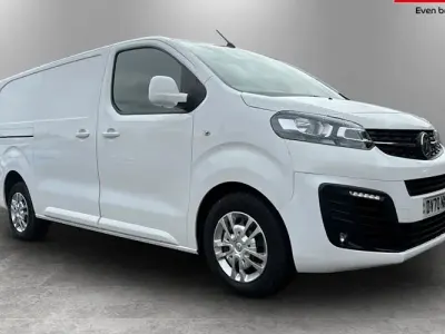 Used Vauxhall Vivaro Sportive 101 HP (74 kW) 2022 MPV