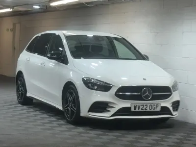 Used Mercedes B250 AMG line 2022 White Hatchback