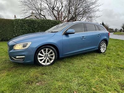 Blue Used 2015 Volvo V60 SE Lux Estate | £7,495 (Super price)