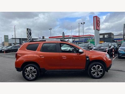 Used Dacia Duster Prestige 150 HP (110 kW) 2022 Orange SUV