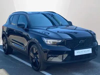 Used Volvo XC40 Plus 163 HP (119 kW) 2025 Onyx black SUV
