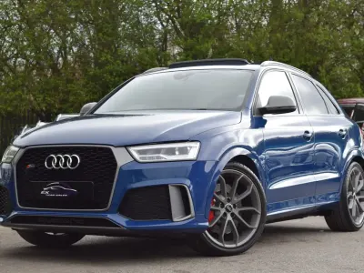 Begagnad Audi RS Q3 Performance 2016 Blå SUV