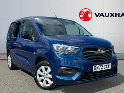 Used Vauxhall Combo 102 HP (75 kW) 2022 Blue MPV