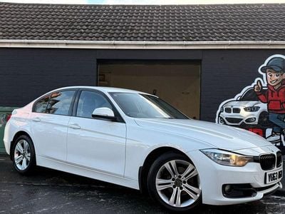 Used BMW 320 Sport Line 190 HP (139 kW) 2013 White Sedan